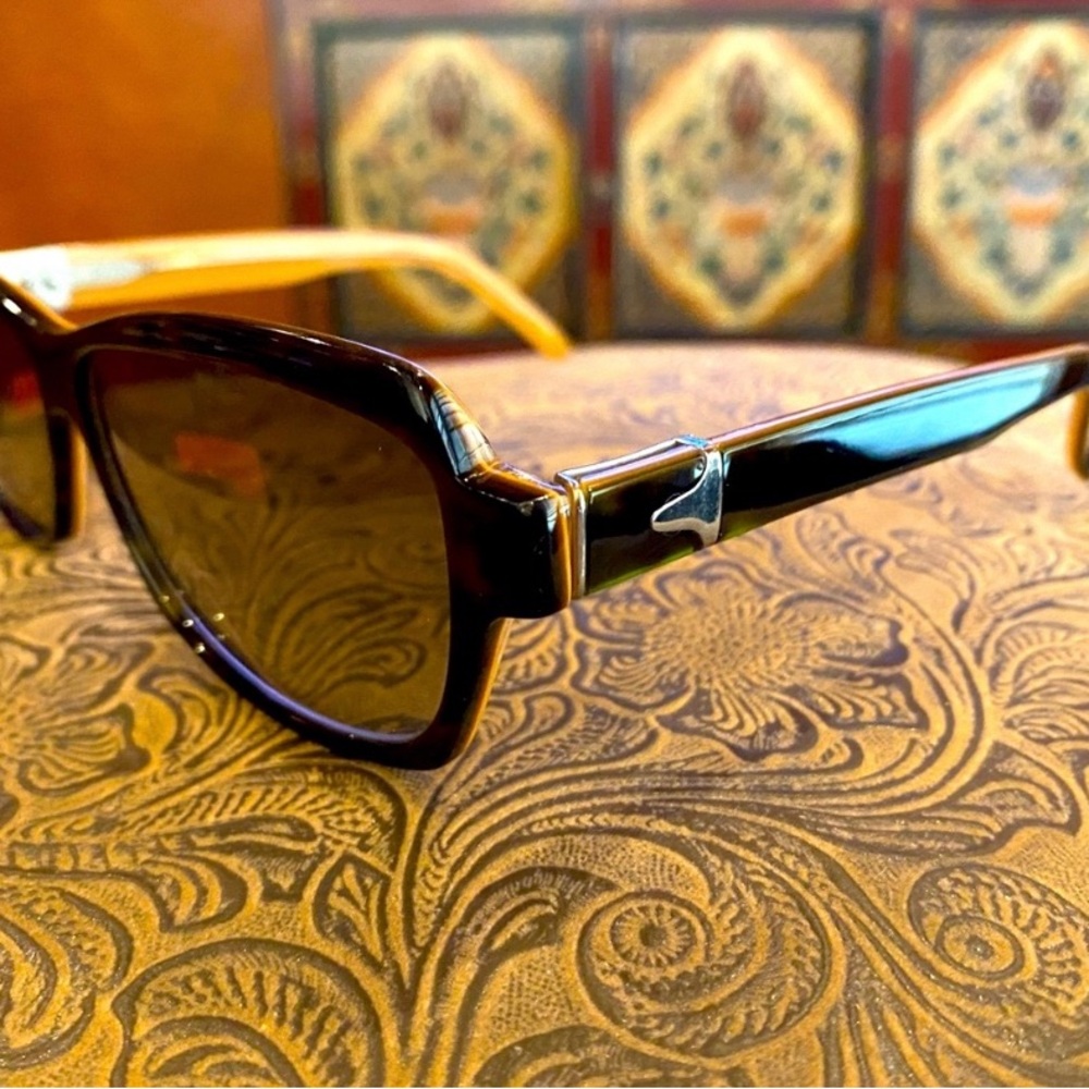 ROBERT MARC SUNGLASSES